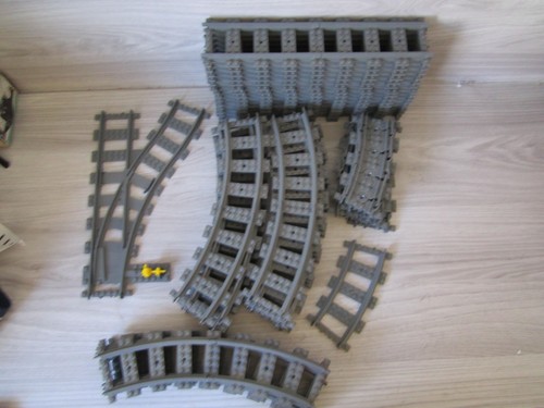 Lego train track bundle - lego, 30